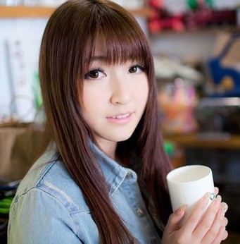 甜美長直髮髮型 彰顯新年獨特清新的女生-美髮館