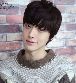 星你安宰賢 花美男髮型-美髮館