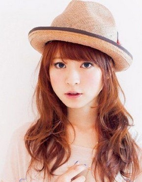 視覺效果 帽子配發成就小臉達人-美髮館