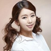 簡單雙馬尾髮型蘿莉扎法 俏皮裝嫩更勝一籌-美髮館