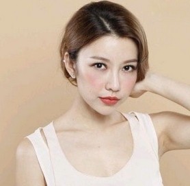 擺脫尷尬中髮 一秒變時尚BOB頭-美髮館