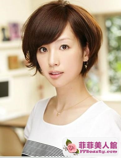 斜瀏海BOBO頭打造個性美人-美髮館