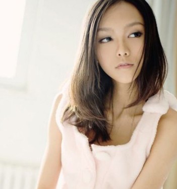 圓臉女生瘦臉髮型大公開-美髮館