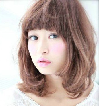 方臉美女 多款修顏法寶隨你選-美髮館