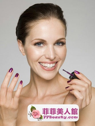 經常減肥燙髮 掉髮找上門-美髮館