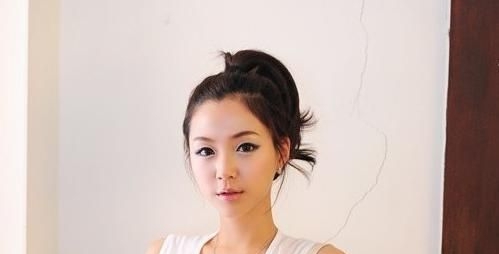 60秒搞定簡單利落高馬尾-美髮館