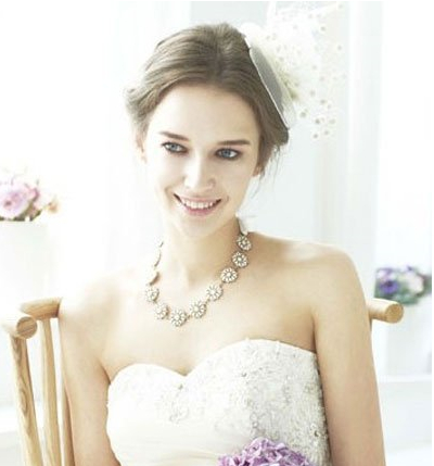 歐美風格新娘髮型 浪漫溫馨散發貴族氣質-美髮館