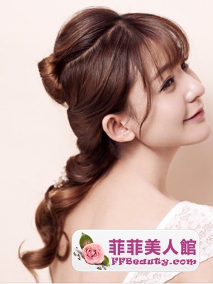 新娘浪漫盤髮  強勢來襲hold不住-美髮館