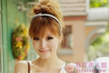 韓式蓬松花苞頭 多彩可愛-美髮館