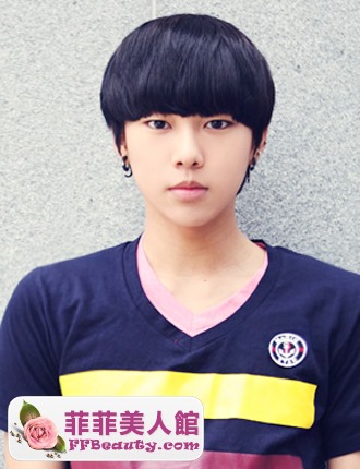 圓臉男生巧搭瀏海帥氣迷人-美髮館