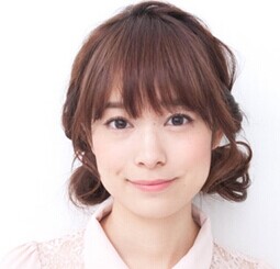 甜美扎髮盡顯清純學院風-美髮館