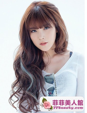 個性氣質卷髮打造女性優雅-美髮館