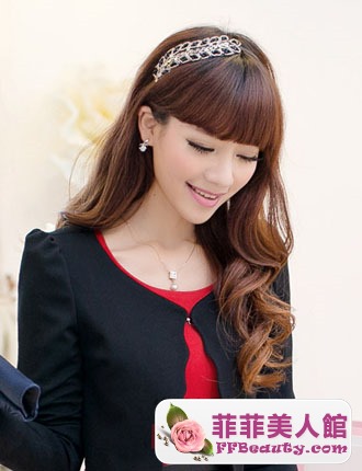 時尚卷髮盡顯優雅迷人氣質-美髮館