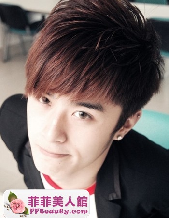 男生斜龐克髮型 打造魅力一族-美髮館