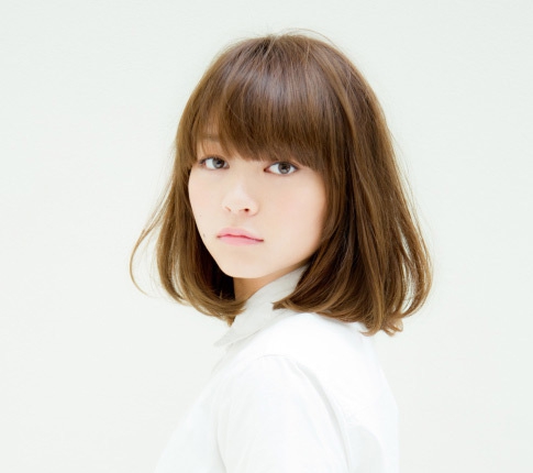 胖圓臉女生適合的日系微卷中短髮-美髮館