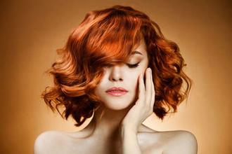 看看你到底為啥脫髮-美髮館