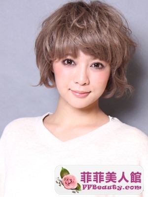 圓臉女生適合的燙髮髮型-美髮館