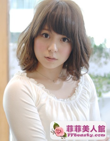 方臉髮型 巧妙造型速變小V臉-美髮館