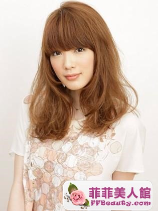 方臉女生 齊瀏海卷髮修顏最顯瘦-美髮館