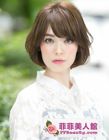 棕色系波波頭修顏減齡兩不誤-美髮館