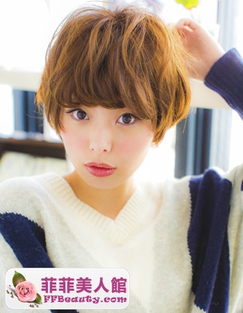 適合大餅臉的短卷髮 擺脫大臉盤-美髮館