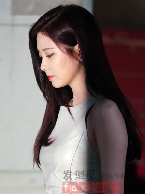 女生頭髮多 打薄直髮最飄逸-美髮館