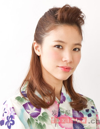 中長髮輕松幾步拗出心水造型-美髮館