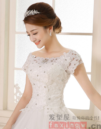 穿婚紗新娘髮型 浪漫完美婚禮-美髮館